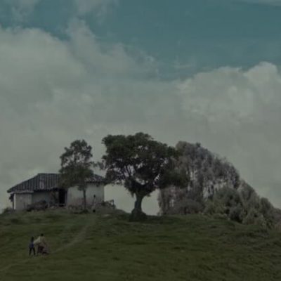 fotograma de la película Tierra al viento